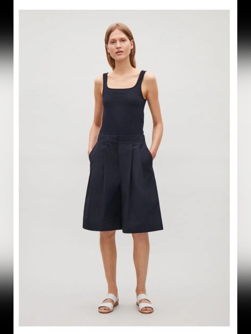 COS LONG LINE NAVY BLUE SHORTS  4